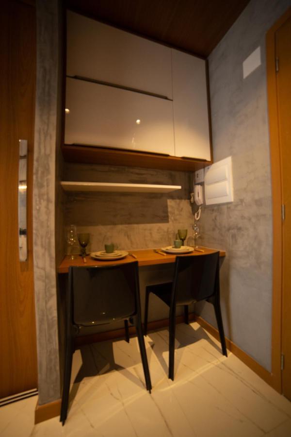 サルバドールLindo Flat No Farol Da Barraアパートメント エクステリア 写真